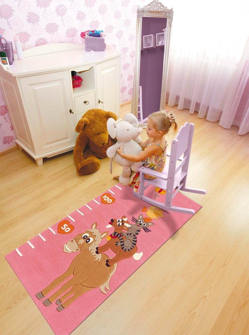  Tapis  rose  pour chambre  de fille  Kids Koc Arte Espina