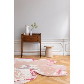 Tapis original laine floral tufté main design Shaped Magnolia